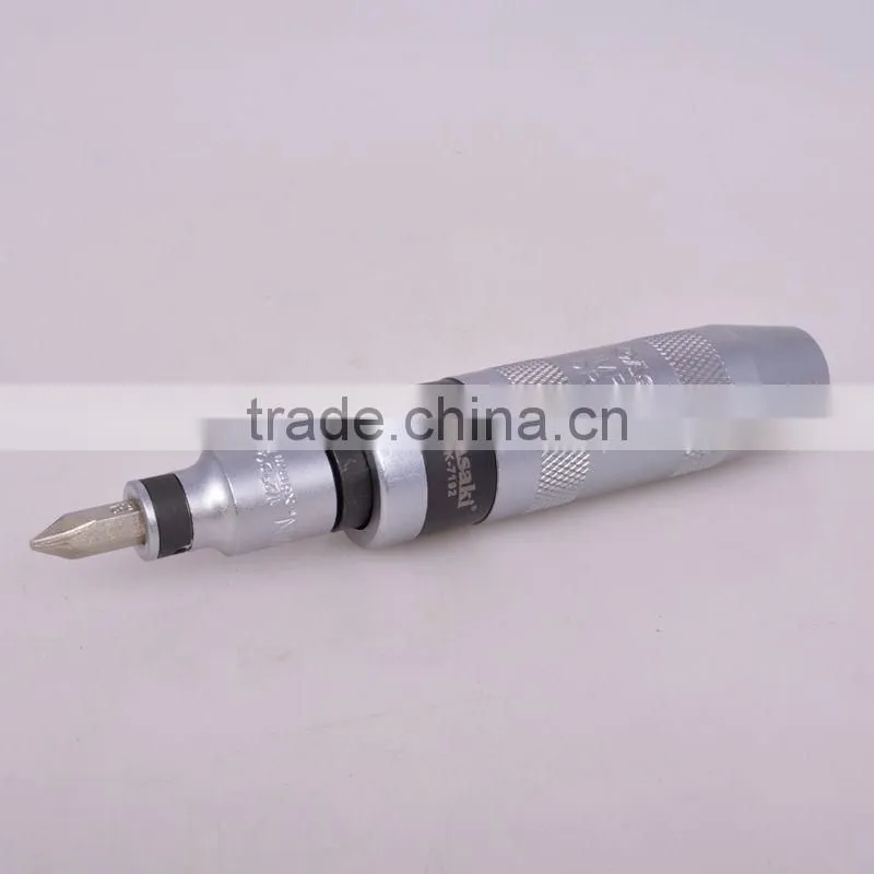 Percussive drilling bit