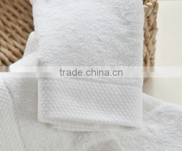 2017 wholesale100% cotton bath towel white color plain design