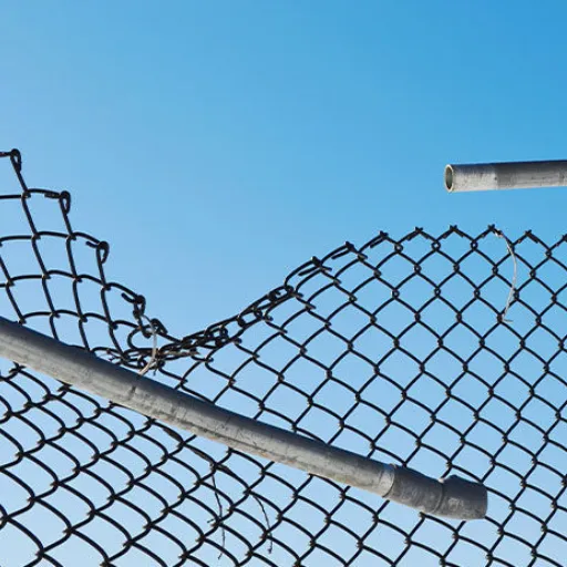 how to repair chain link fence (4)