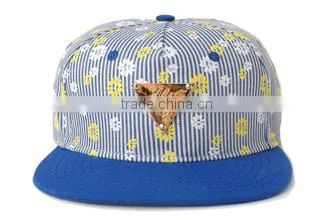 New Products 2015 Customized Snapback Cap Baby Trucker Cap Flat Brim Cap with Metal Logo