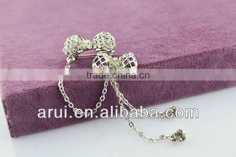 2013 fashion jewelry pin crown brooches jewelry