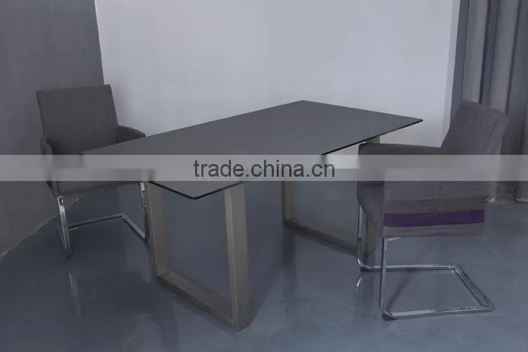 4 Seater Sandy Glass Table Metal Leg