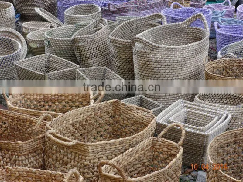 New Seagrass Basket Set Of with Handle for storage and Home decoration