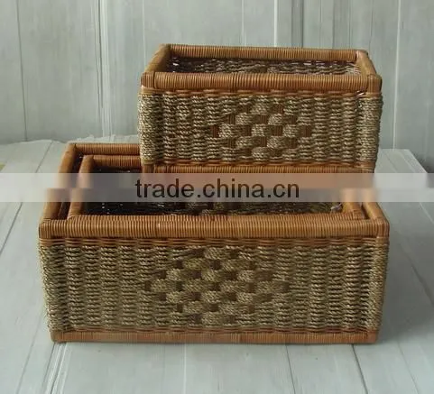Handicraft product sea grass basket