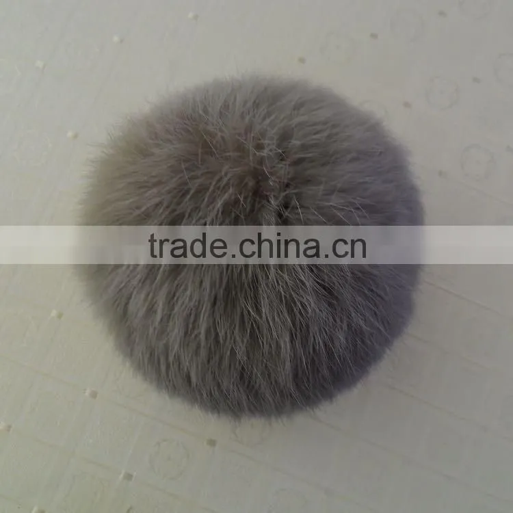High quality 6cm rabbit fur pompoms for Beanie Hat