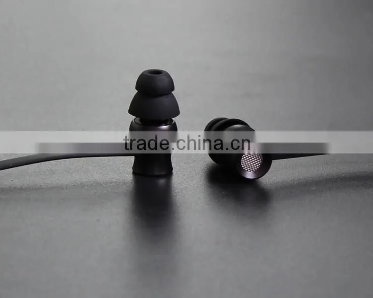Favorites Colorful hot sales free sample earbuds in ear earbud earphone,metal earphone
