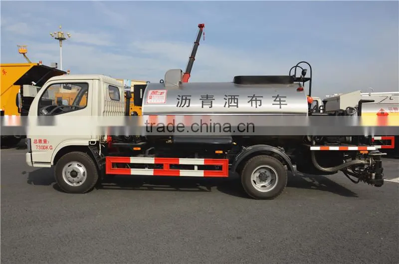 Dongfeng 4000L pitch sprayer truck for sale
