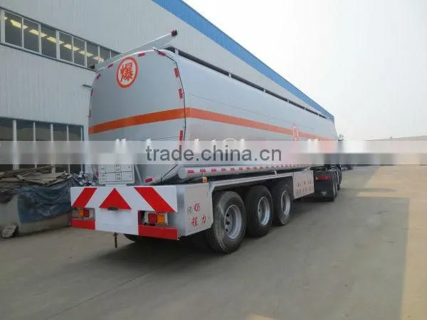3 Axles Oil Tank Trailer 49000L With FONTON Tractor