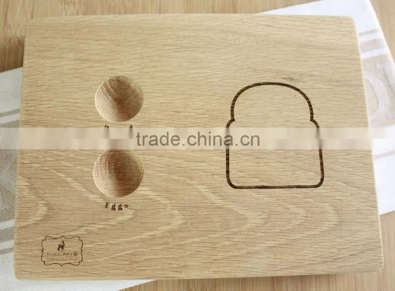 Wooden Bread Cutting Board Wooden Dessert Plate with Egg Holder