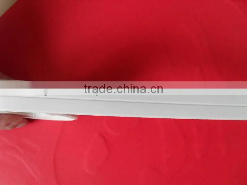 Waterproof butyl sealing strip for bathrooms/tube
