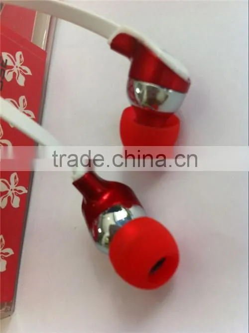 Flat wire type Stereo Earphone SUPER BASS MP3 MP4 Headphone earphone