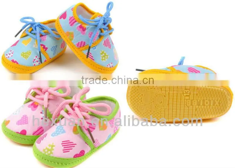 2016 Best quality and fashion baby shoes,rubber sole baby shoes