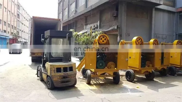 500L four wheeled diesel self loading concrete mixer machine portable with lift price