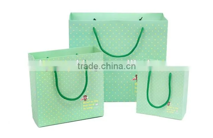Fancy folded die cut handle offset printing kraft paper bag