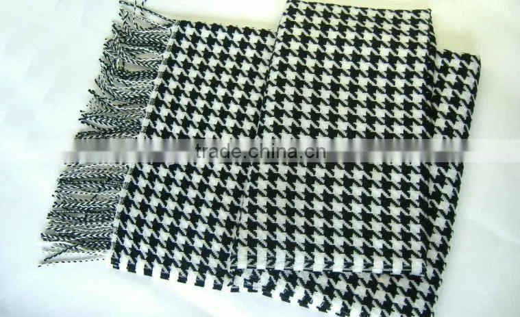 polyester classical design shawl scarf