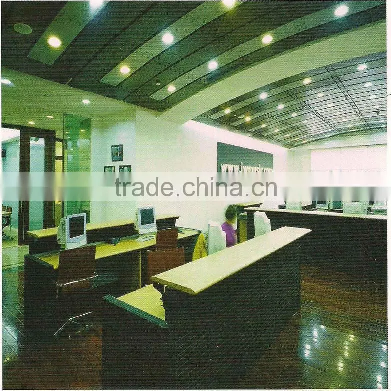 Interior wall lights fitting housing of low glare lamp