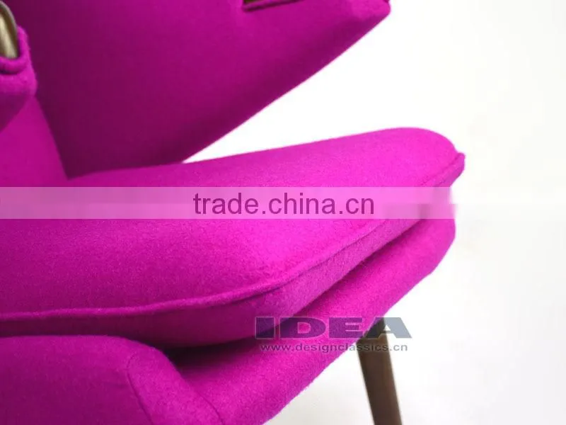Replica Hans J Wegner Papa Bear Chair - Pink Fabric