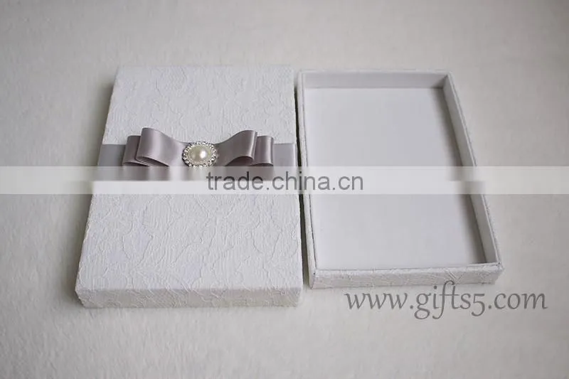 Handmade Luxury Wedding Invitation Box with lid