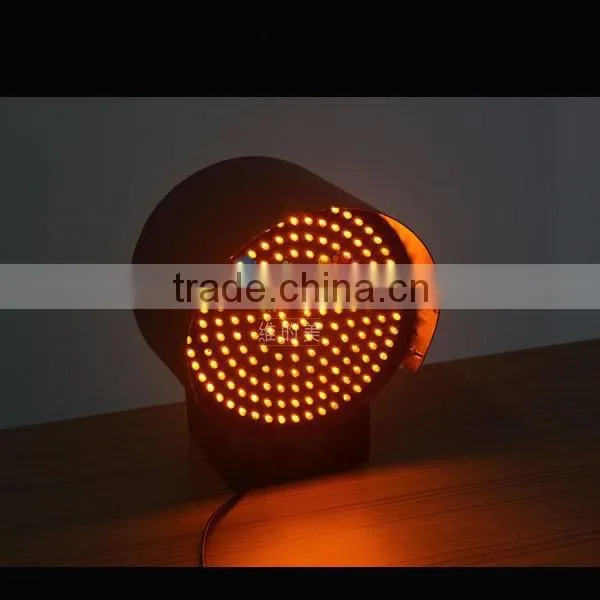 Cheap price toll station 200mm yellow led flashing traffic signal light