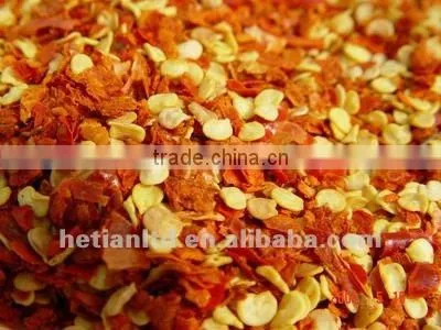 whole small red chilli