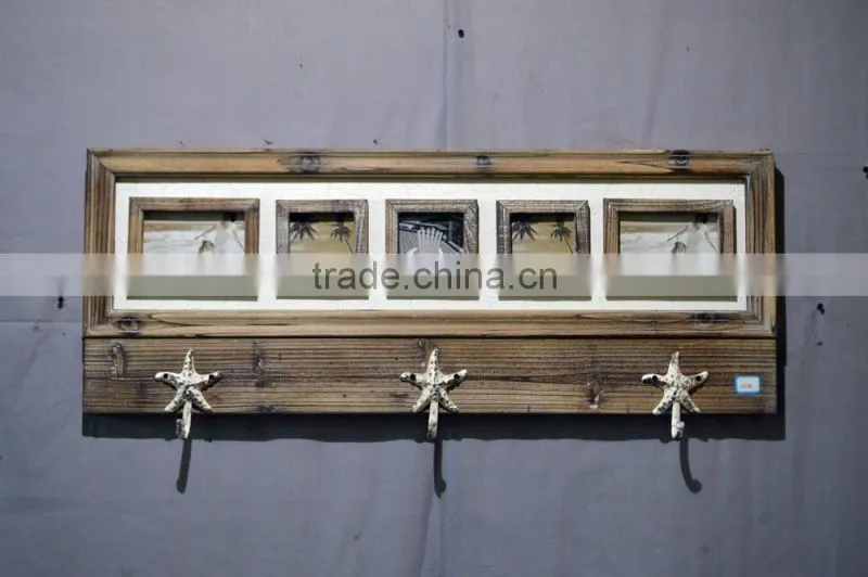 2016 antique wooden wall shelf with photo frame and metal hooks