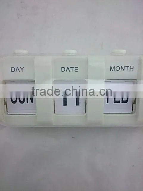 Flip-Date Retro Alarm Clock With Calendar/date table clock/table alarm clock