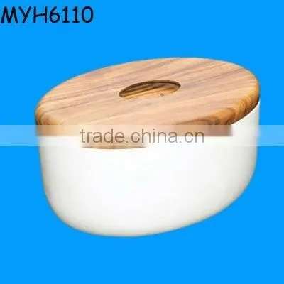 Natural Elements Ceramic Bread Bin with An Acacia Wood Lid