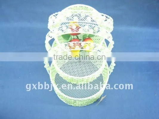Round white wire decorative with green pearl vegetable storage basket