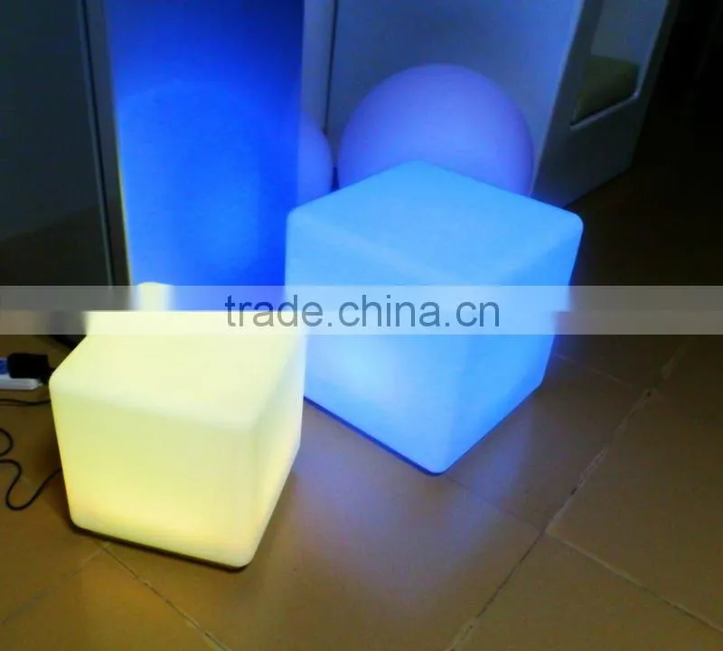 High Stability Modern Fashion LED furniture plastic lighting decorative cube chiar/table