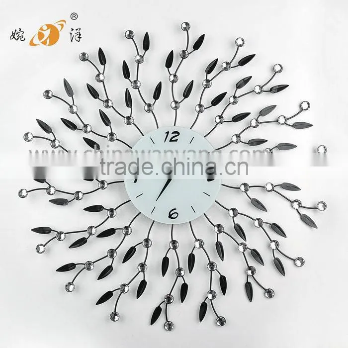 Different Colors Concise Beautiful Cheap Unusual Wall Clock
