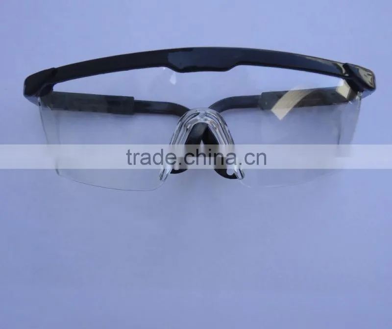 Cheap Plastic Safety Glasses / Goggles with CE certification