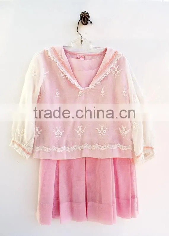 Wholeasle Little Girls Ivory Pearl Handmade Smocked Dress