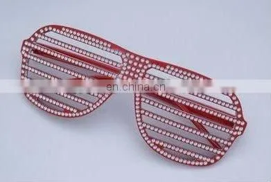 Diamond shutter glasses