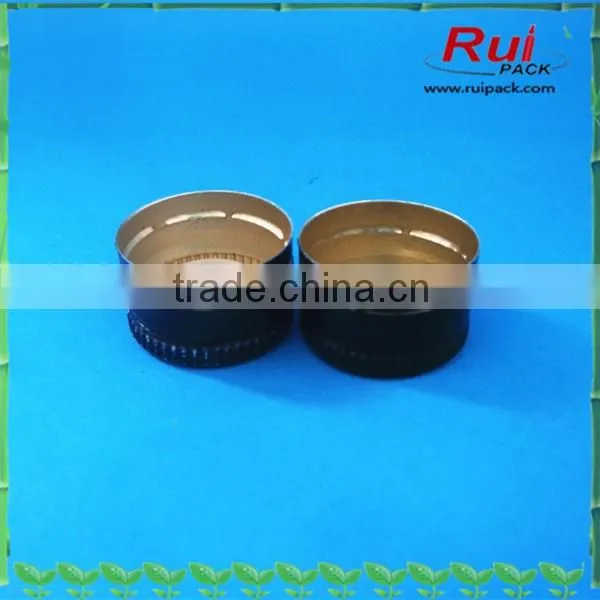 Black aluminum wine screw cap with tamper evident.Aluminum wine tamper evident screw cap