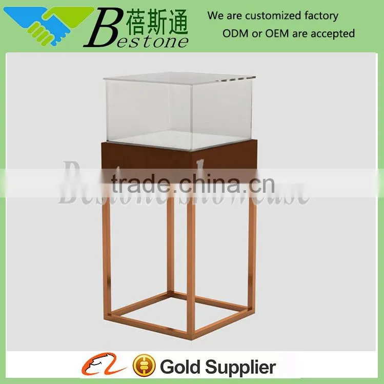 retail store wooden glass jewellery shop showcase design
