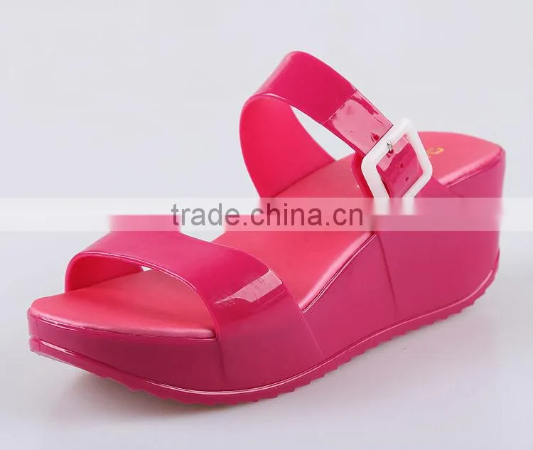 2015 chun xia latest fashion shoes Transparent jelly shoes Ms leisure slippers Women slippers