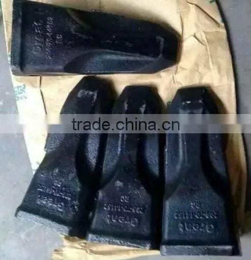EXCAVATOR SPARE PART BUCKET TEETH (14152RC) FOR PC400