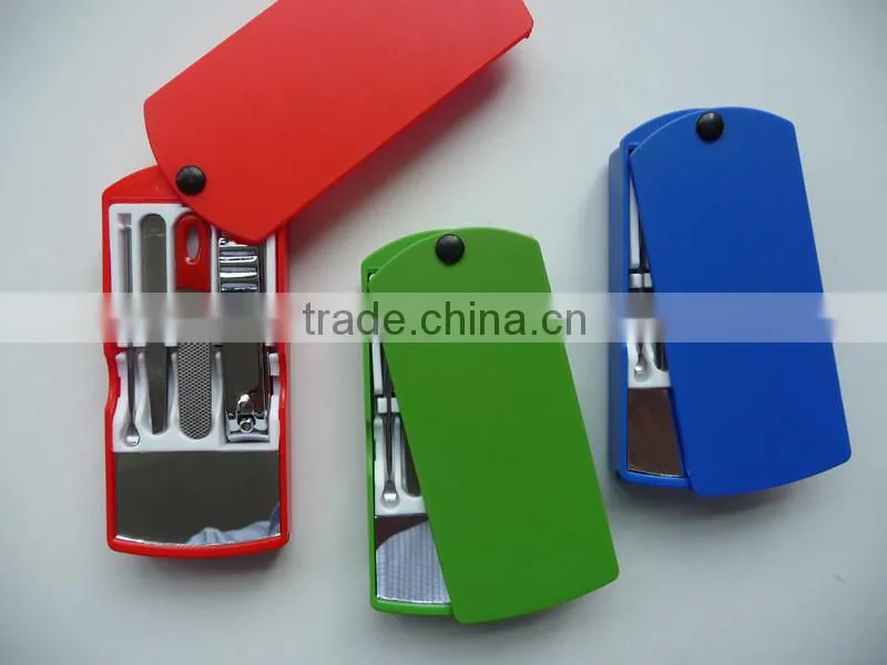 new design cheap and promotion manicure pedicure set