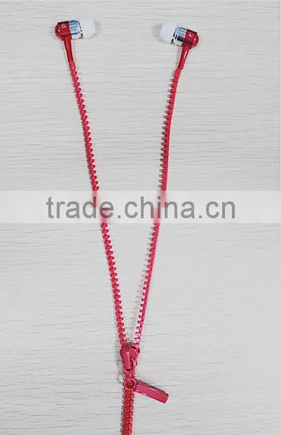 Wholesale popular 3d mobile phone cover sbs zipper earphones or compress with zipper headset