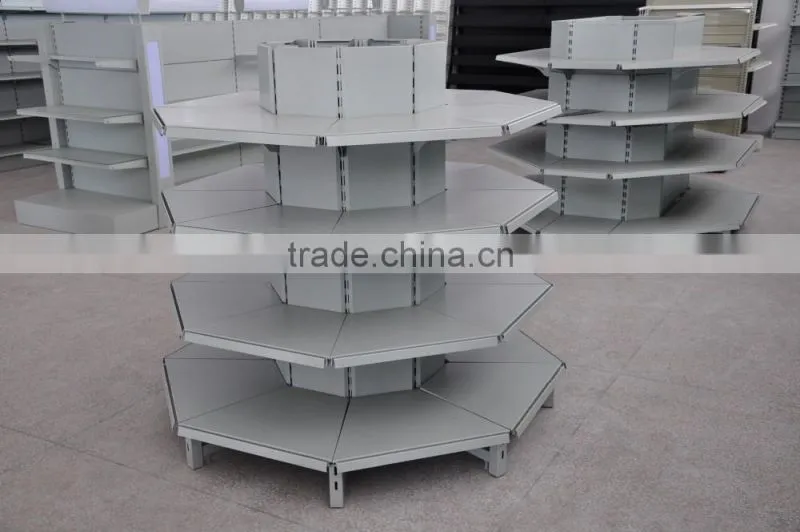 supermarket shelf with wire mesh sheet on both sides