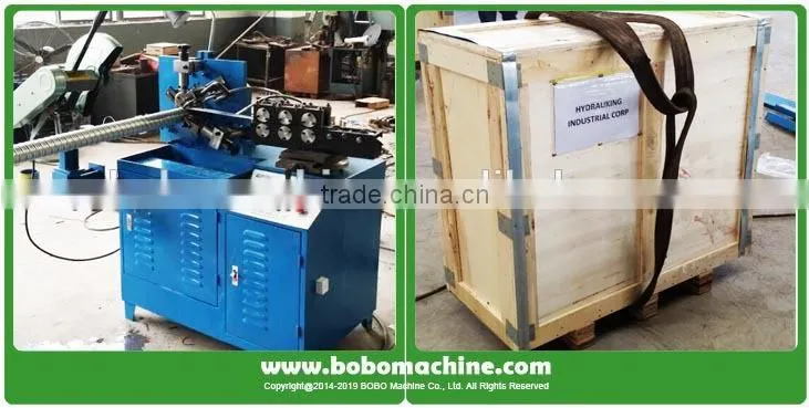 Spiral steel pipe forming machine