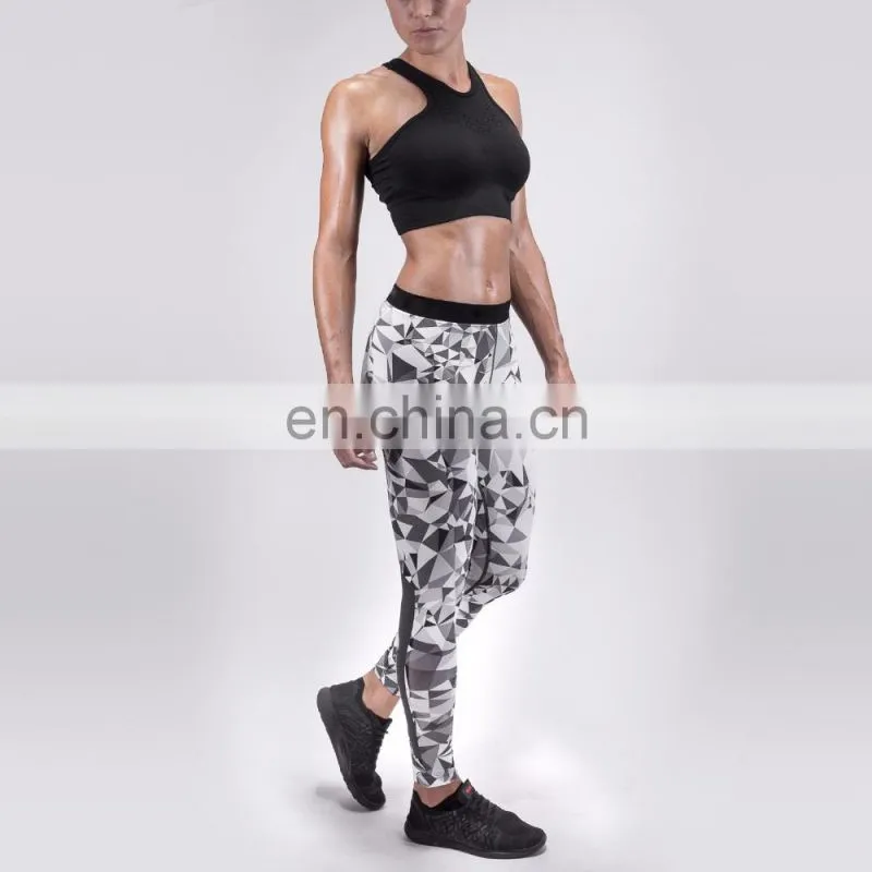 Comfortable yoga wear wholesale dry fit sports bra women fitness seamless performance gym bra black