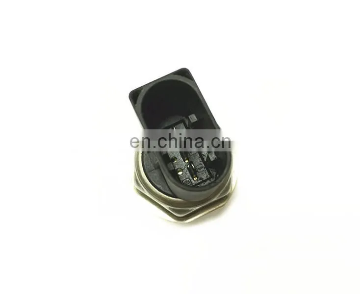Fuel Rail Pressure Sensor For A-UDI A4 OEM 55PP27-01 059130758J 059 130 758 J