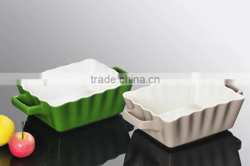 Different size restaurant kitchen ovenware baking pans stoneware