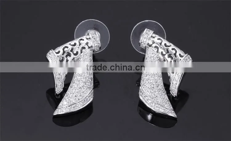 Newest Design Ladies Cubic Zirconia Pendant Classic Banquet Dressed Jewelry Set