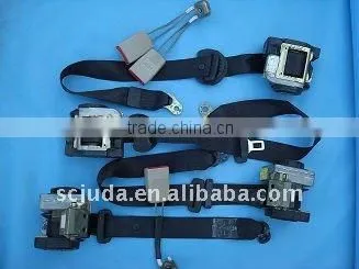 Pre tensioner car seat belts