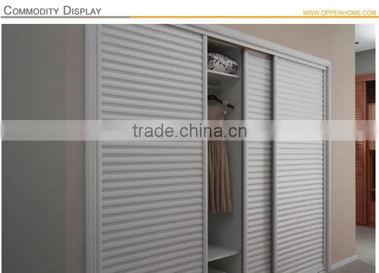 OPPEIN White Sliding Door Wardrobe Design
