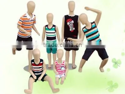 Children mannequins for display window