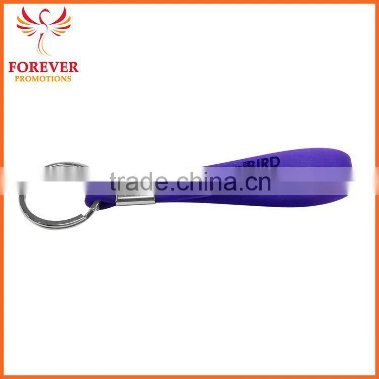 Wholesale Promos Cheap Souvenir Custom Silicon Strap Keychain Ring