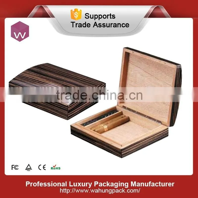 Vintage Cigar & Humidor Gift Set Box With Brown Glossy Finishing Wholesale
